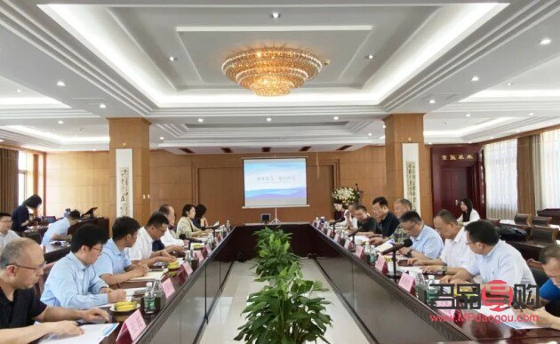 8元投资贵金属(8元投资贵金属app)