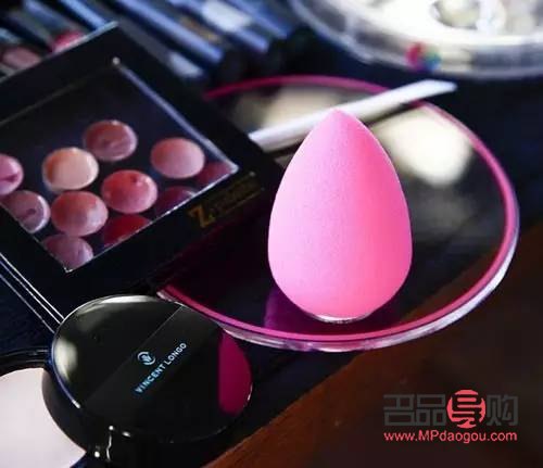 <h3>彩妆蛋测评指南：如何挑选与使用完美的彩妆蛋</h3>