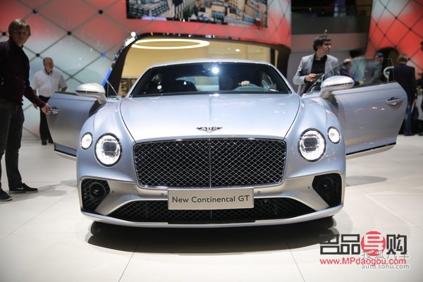 <h3>精心策划，温馨呈现——为女友挑选完美礼物的指南</h3>