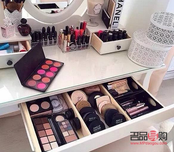 如何化彩妆收纳(如何化彩妆收纳视频)