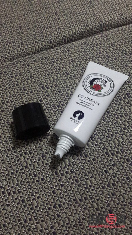 探索神奇药膏，揭秘美容秘籍