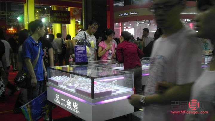 上海亚一金店的银子纯吗(上海亚一金店怎么便宜那么多?) 上海亚一金店的银子纯吗(上海亚一金店怎么便宜那么多?)