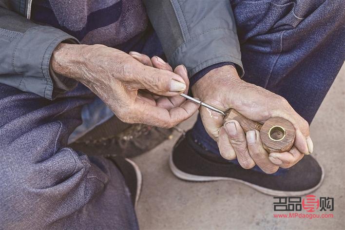 <h3>学美容手抖怎么办？有效方法助你稳定双手</h3>