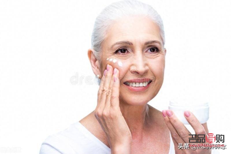 <h3>老年彩妆绘画指南：打造优雅岁月的美丽印记</h3>