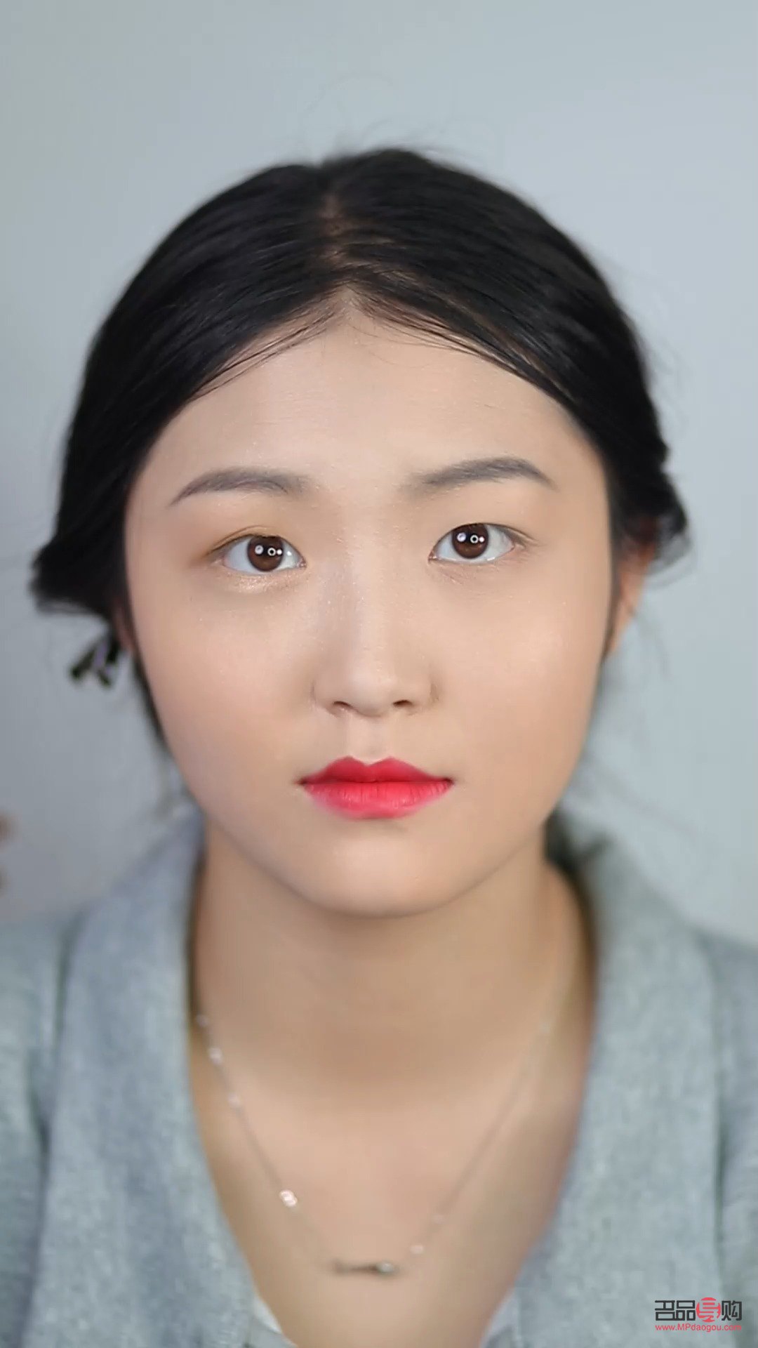 新手画眼线最简单方法视频(新手画眼线最简单方法视频教程) 新手画眼线最简单方法视频(新手画眼线最简单方法视频教程)