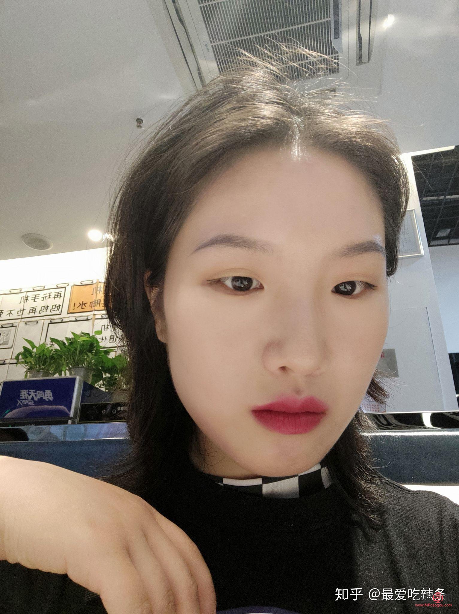 有没有一个单眼皮一个双眼皮的人(有没有可能一个单眼皮一个双眼皮) 有没有一个单眼皮一个双眼皮的人(有没有可能一个单眼皮一个双眼皮)