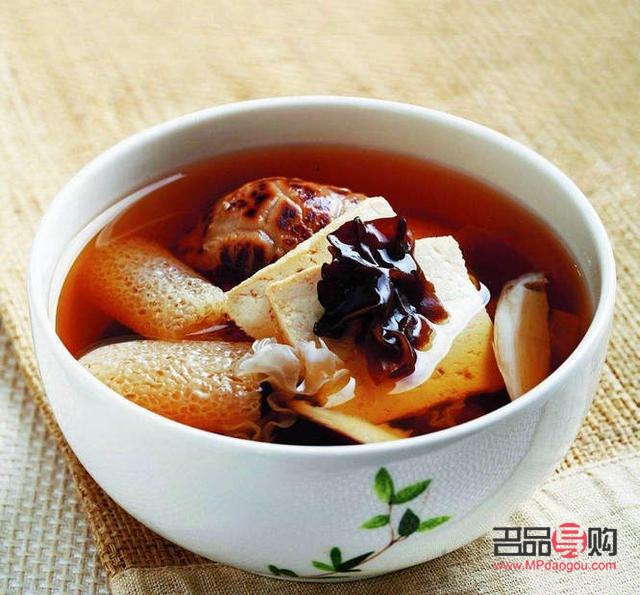 什么汤美容(什么汤美容养颜抗衰老)