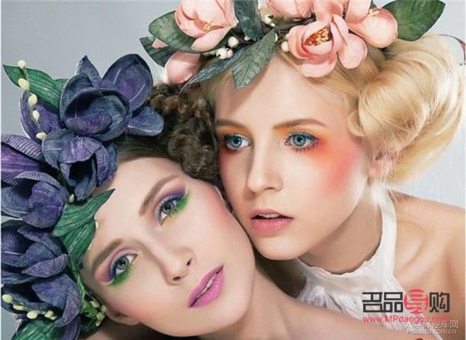 秋冬彩妆怎么化(秋冬彩妆怎么化妆)