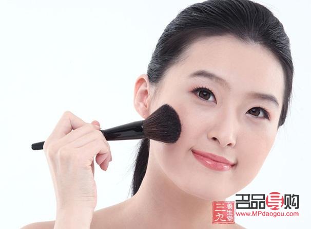 怎么化妆成彩妆(怎么化妆成彩妆呢)