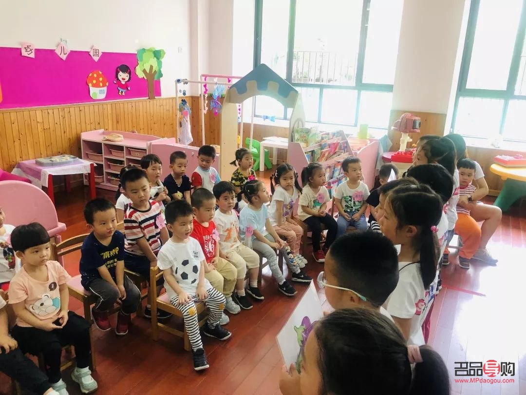 弟弟送姐姐什么礼物好(弟弟送姐姐什么礼物好呢)