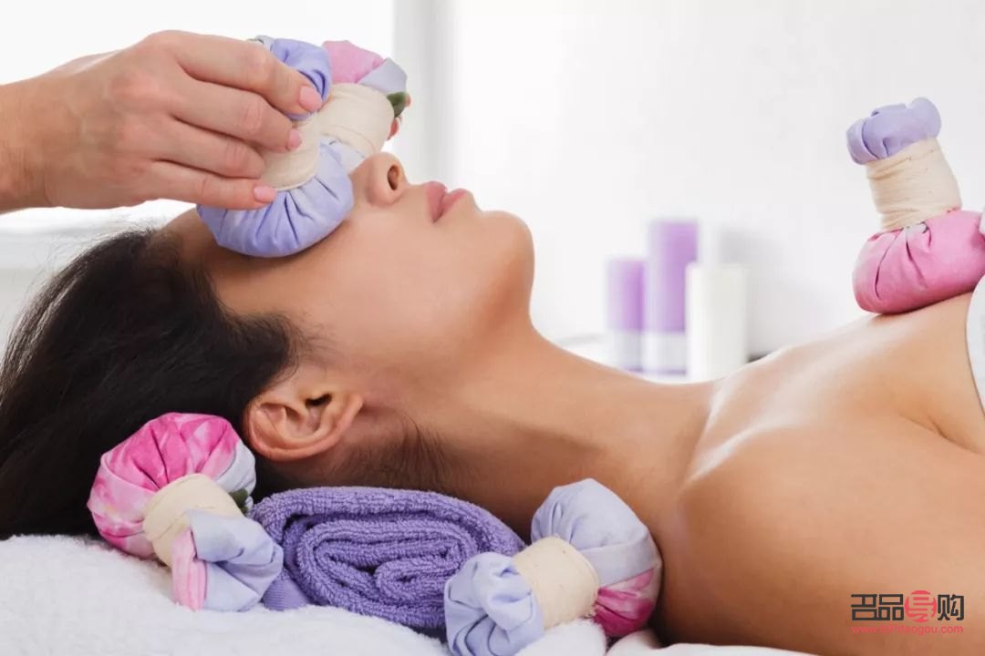 美容院去汗管瘤吗(美容院去汗管瘤吗有风险吗)