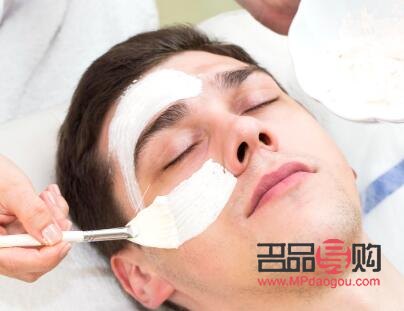 <h3>男性美容:为何现代男士也越来越注重外表护理</h3> <h3>男性美容:为何现代男士也越来越注重外表护理</h3>