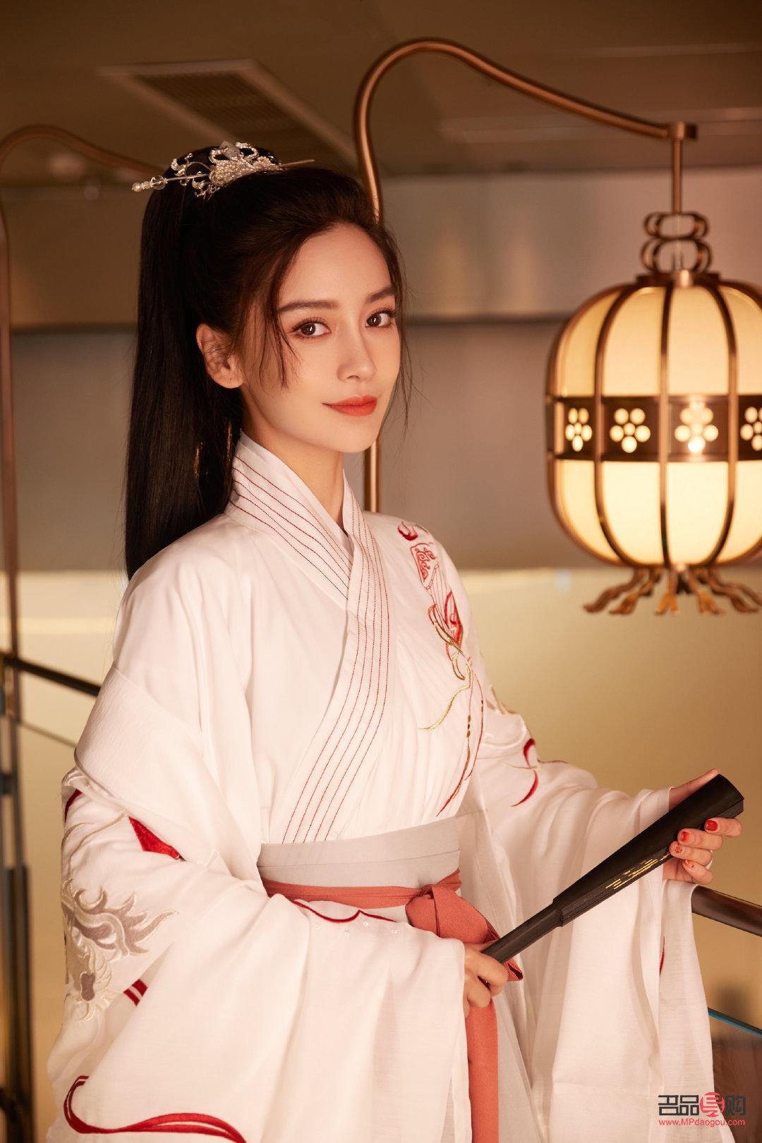 彩妆店怎么布置(彩妆店怎么布置场景)