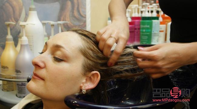 美容美发挣钱吗(美容美发赚钱吗)