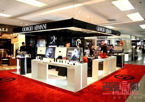 <h1>打造吸睛彩妆专区，引领美妆新潮流</h1>