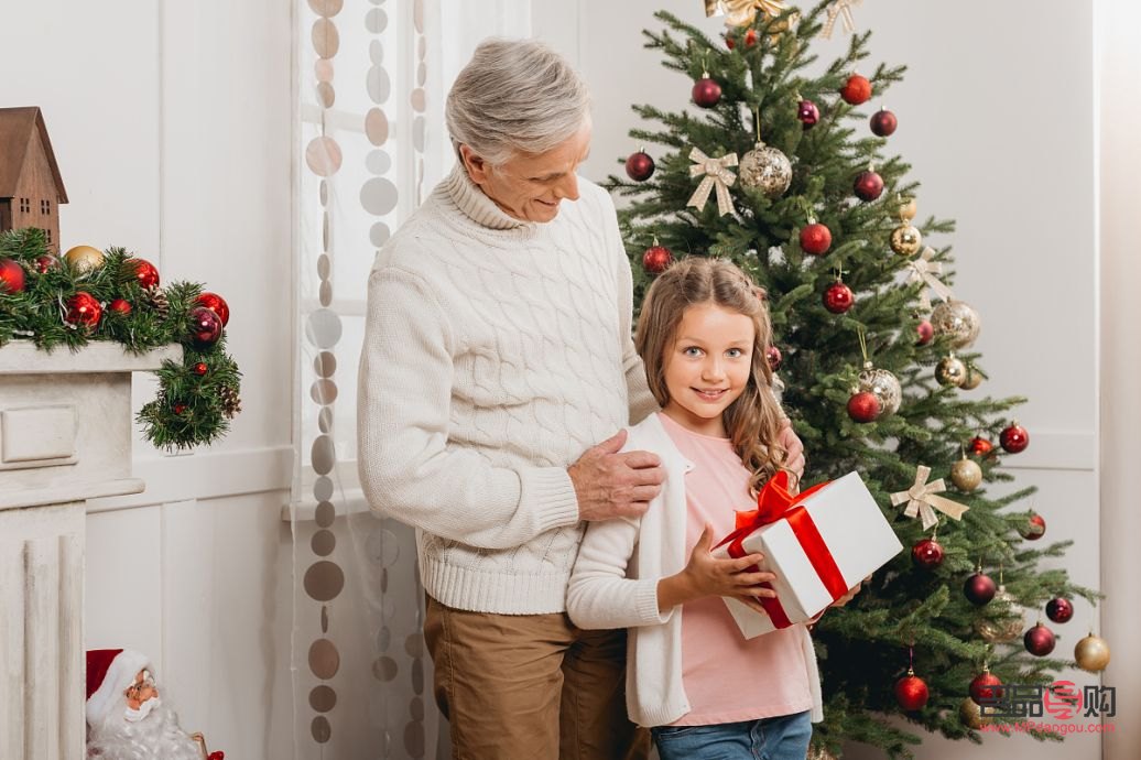 何时赠送礼物最为恰当？