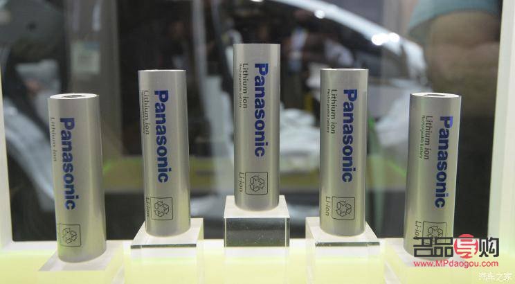 <h3>学习彩妆蛋的使用技巧</h3>