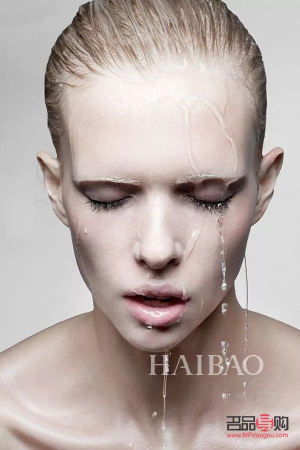 <h3>彩妆融化技巧大揭秘：轻松卸妆，呵护肌肤</h3>