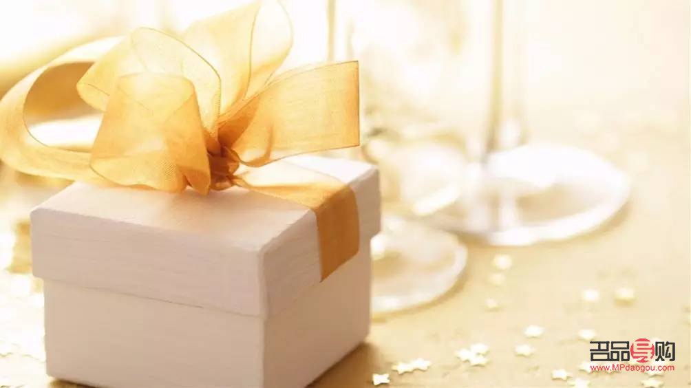 要的从来不是什么礼物(要的从来不是什么礼物的说说)