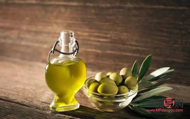 怎样用橄榄油护理身体(怎样用橄榄油护理身体最好)