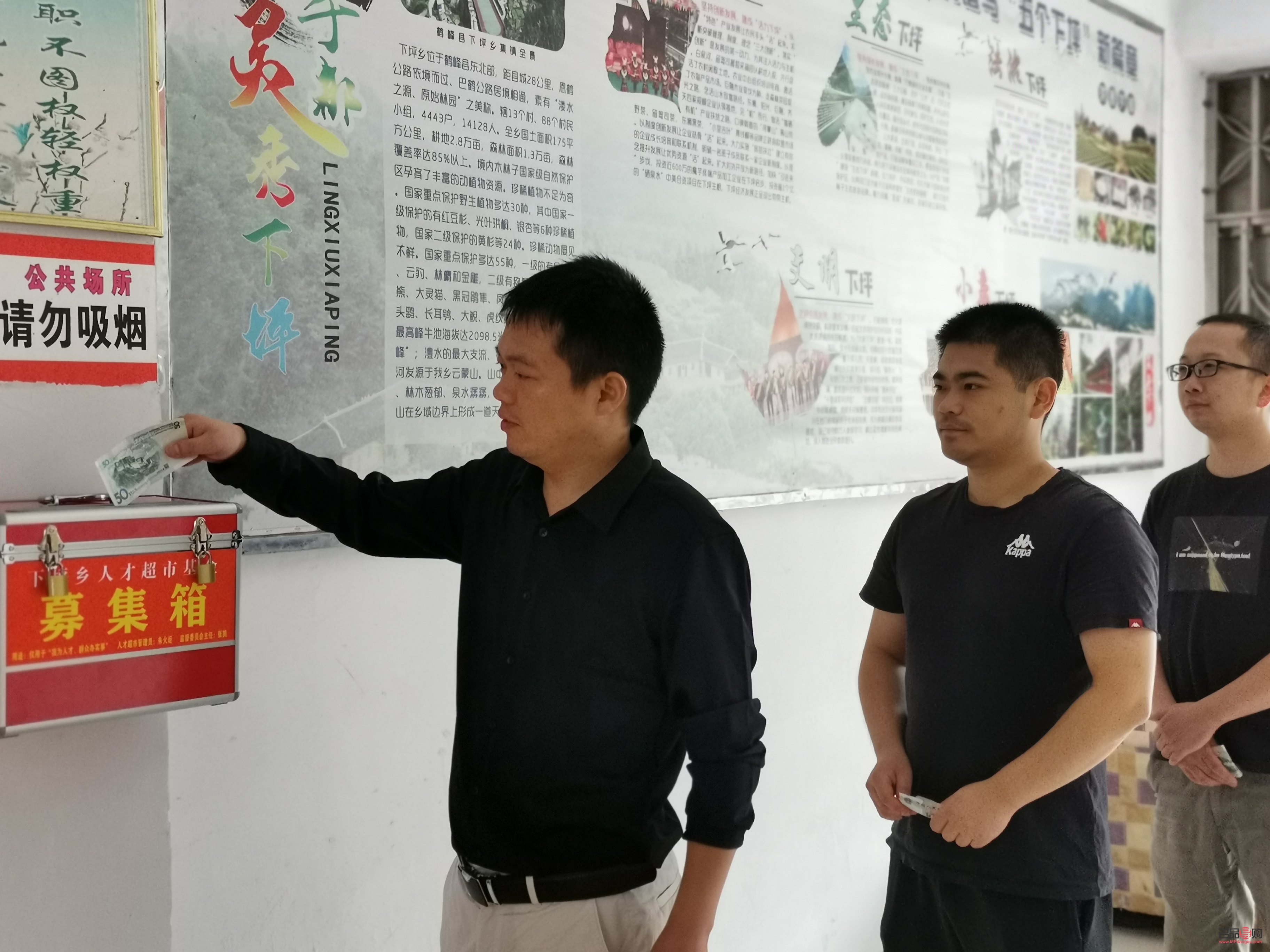 <h3>制作育盒里的礼物：创意与心意相结合</h3>