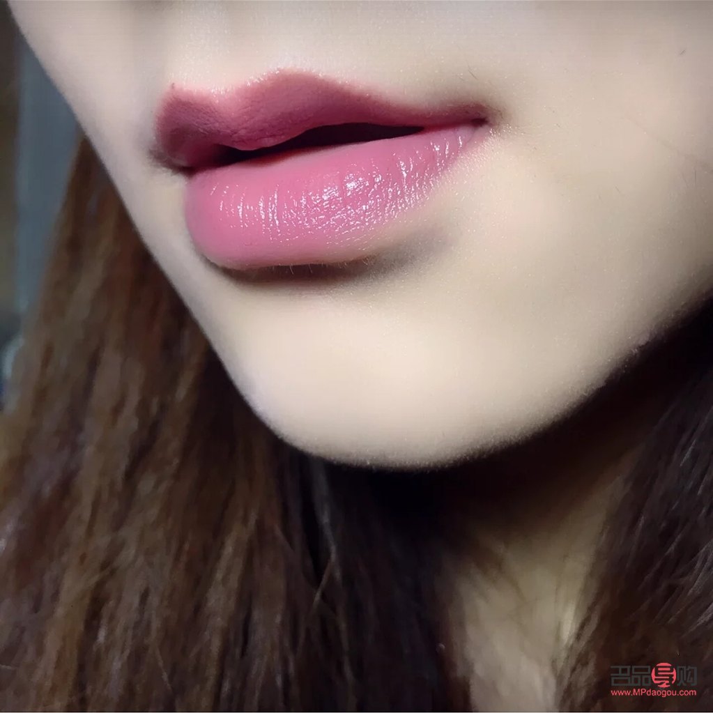 如何挑选合格彩妆：关键步骤与实用指南