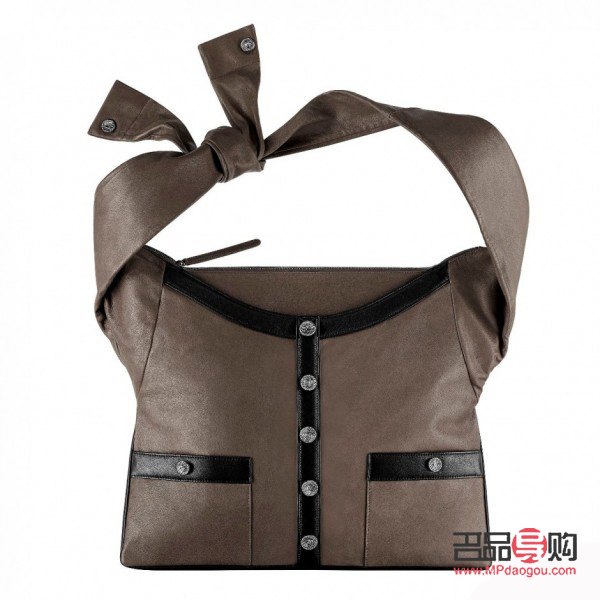 <h3>身体护理与赠送包包的完美结合</h3>