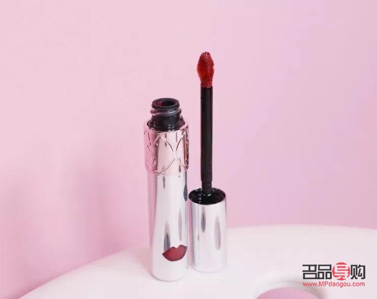 彩妆怎么画嘴(彩妆怎么画嘴唇)