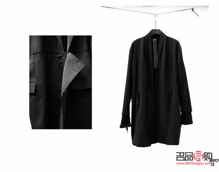 礼物新选择：定制衣服传递个性与关怀