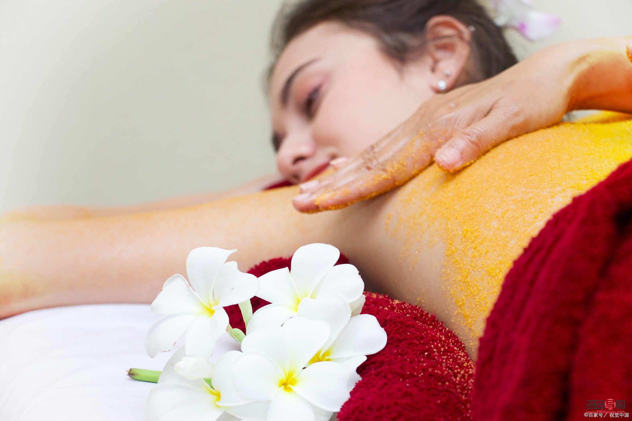 <h3>做身体排毒护理有用吗</h3>