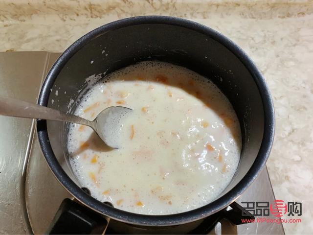 丰胸美容多少钱(丰胸美容多少钱)