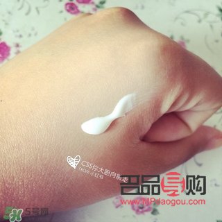 <h3>身体护理防晒霜怎么用</h3>