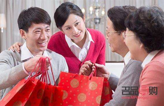 怎么送岳母礼物给她(怎么送岳母礼物给她呢)