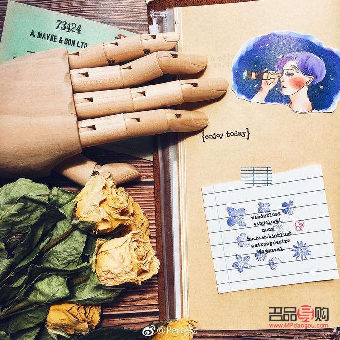 <h3>怎么用手帐做礼物</h3>