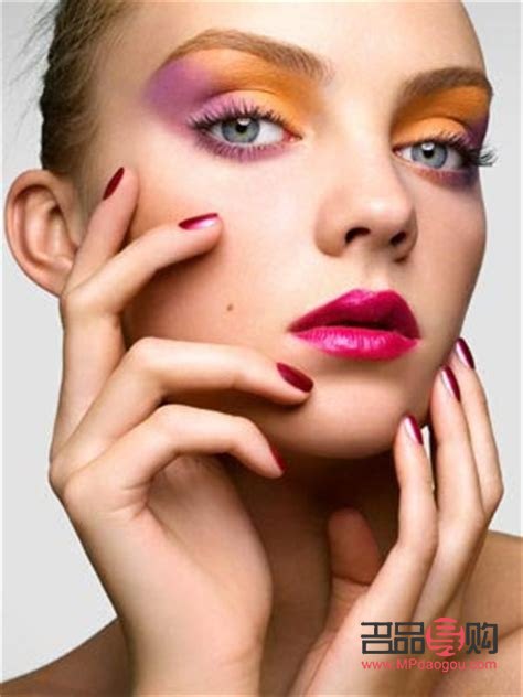 彩妆妆面全攻略：打造完美妆容的秘诀