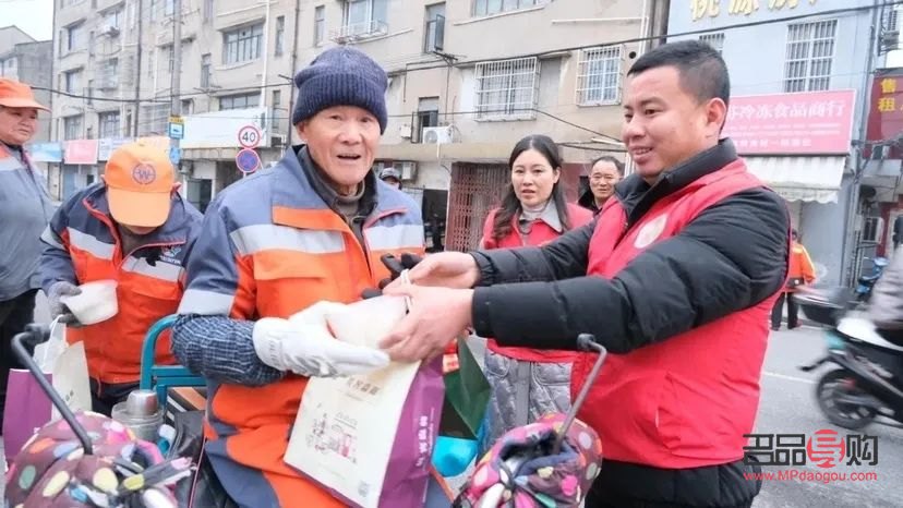 正月初几送礼物好吗