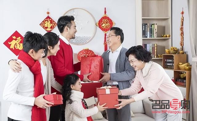 给亲戚家送什么礼物好(给亲戚家送什么礼物好一点)