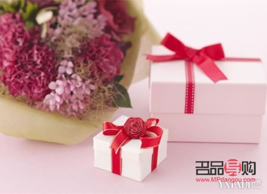送朋友礼物要怎么写(送朋友礼物要怎么写好)
