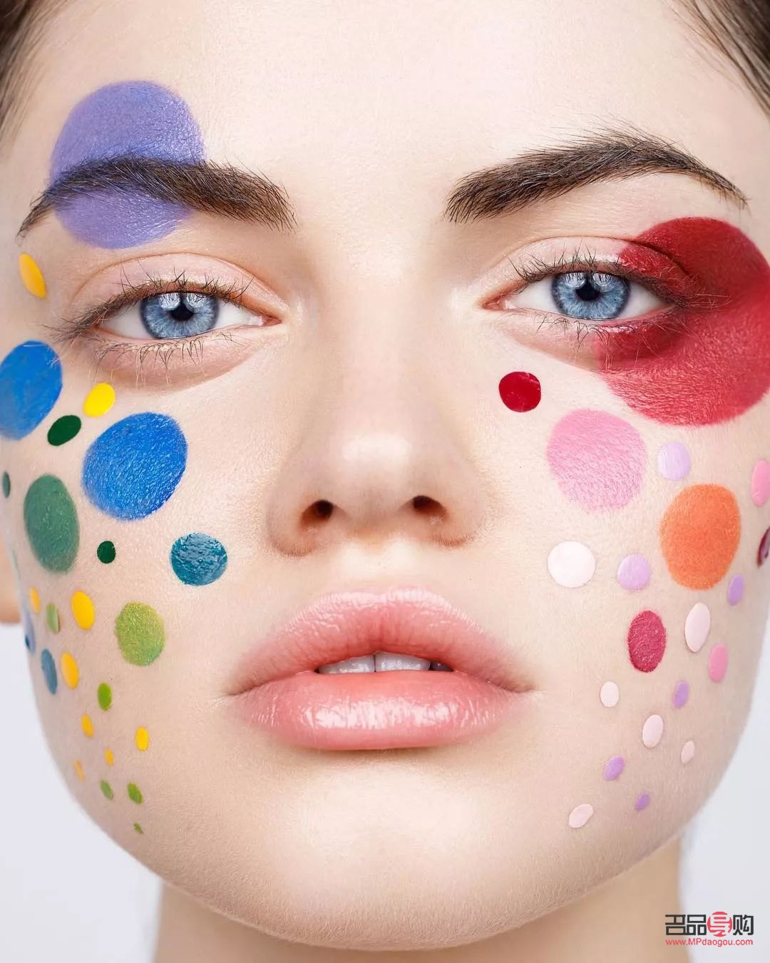 五彩妆怎么化(五彩妆怎么化妆好看)
