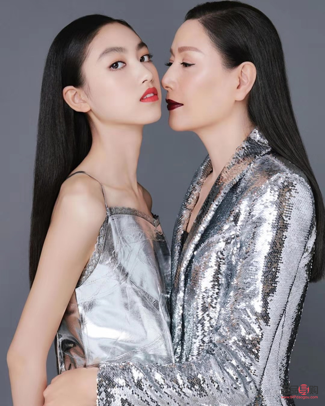 彩妆封面怎么p(彩妆杂志封面)