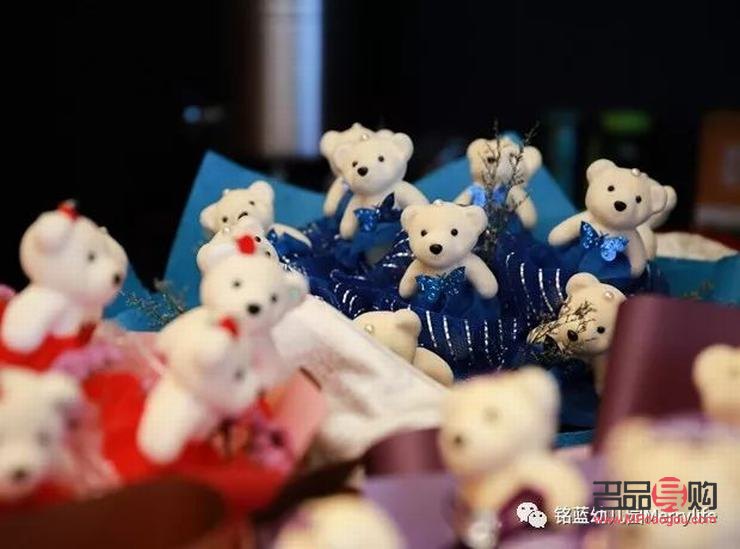 <h3>生日礼物续篇：温馨回忆与未来期许</h3>