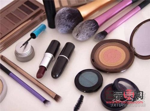 彩妆怎么带方便(彩妆怎么带上飞机啊)