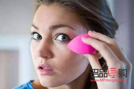 彩妆蛋要怎么清洗(彩妆蛋要怎么清洗才干净)