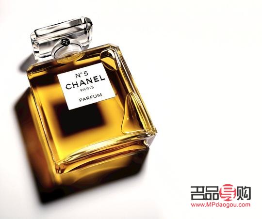 要礼物朋友圈怎么说(要礼物朋友圈怎么说话)