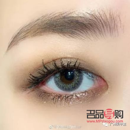 适合上班的眼妆有哪些(适合上班的眼妆有哪些品牌) 适合上班的眼妆有哪些(适合上班的眼妆有哪些品牌)