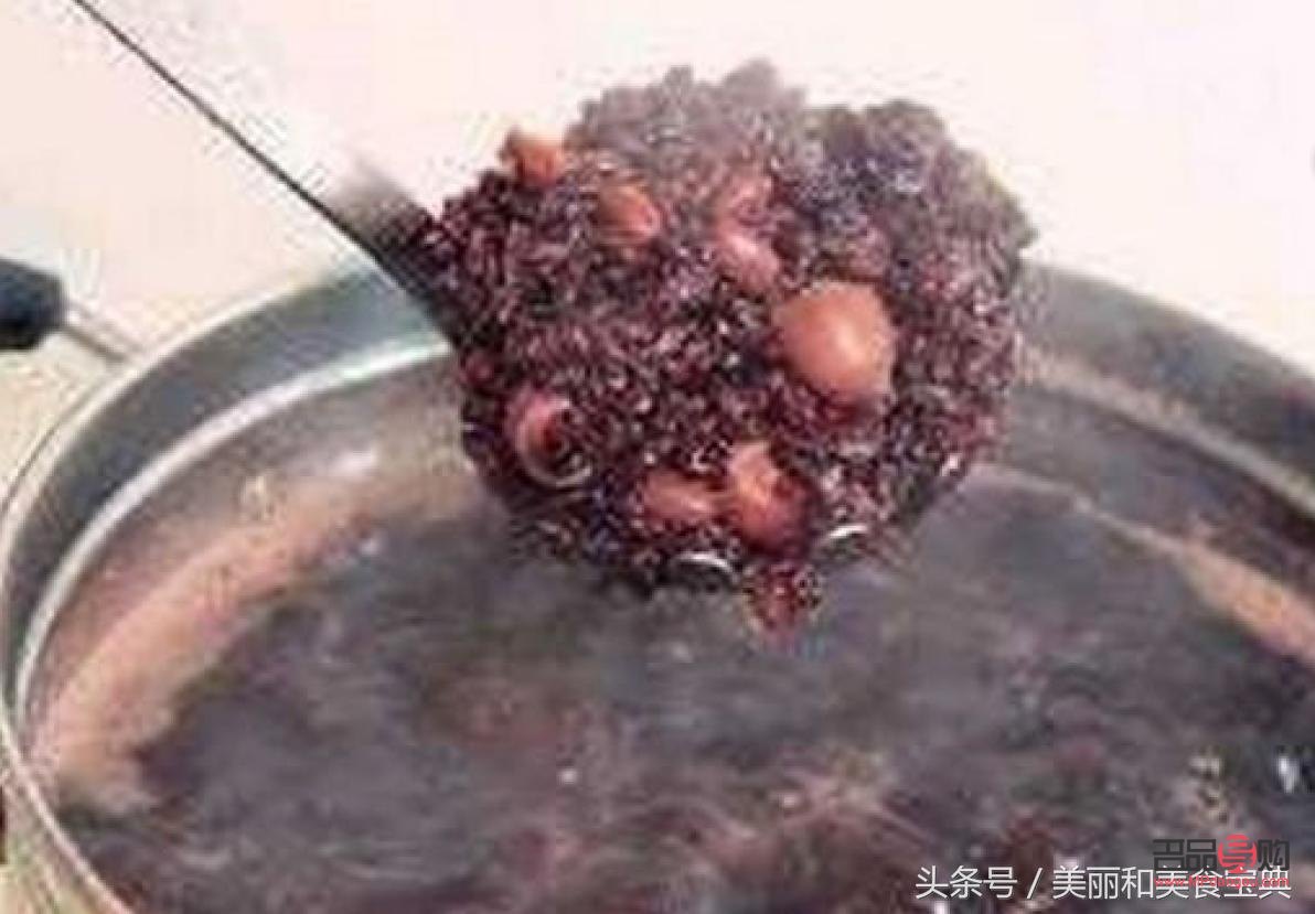 怎么做美容皮肤(怎么做美容皮肤变得白嫩光滑呢)