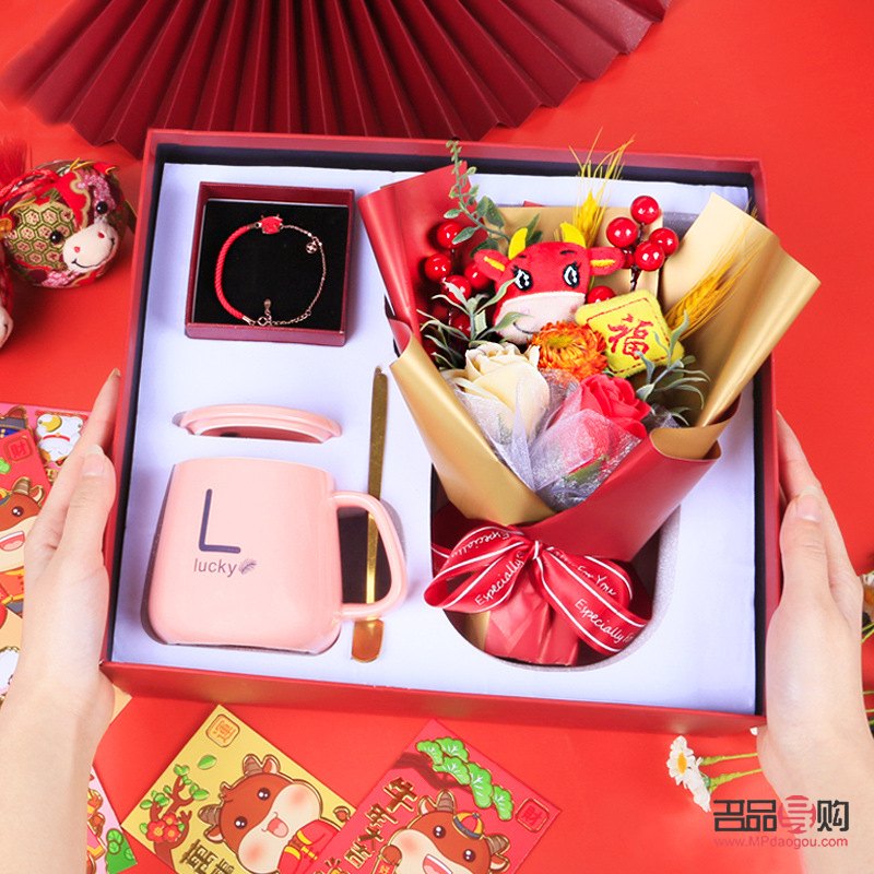 女孩子春节送什么礼物(女孩子春节送什么礼物比较好)