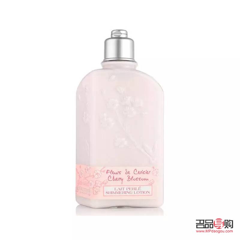 香奶奶身体护理：呵护肌肤，散发自然芬芳