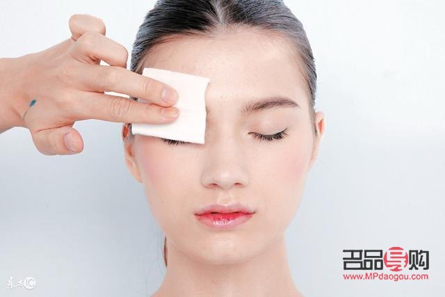 如何卸眼部彩妆(如何卸眼部彩妆教程)