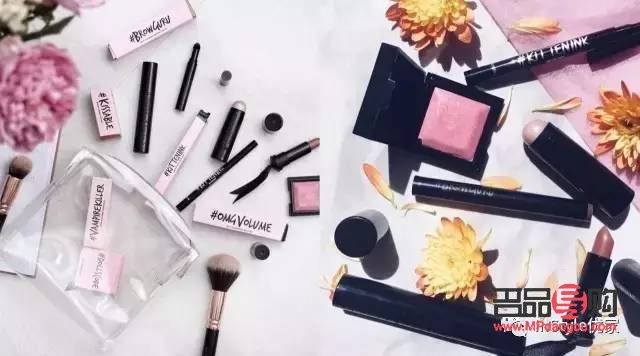 <h3>怎么化自然彩妆</h3>